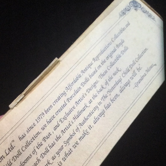 The Boyd’s collection yesterday’s child doll - Picture 6 of 6